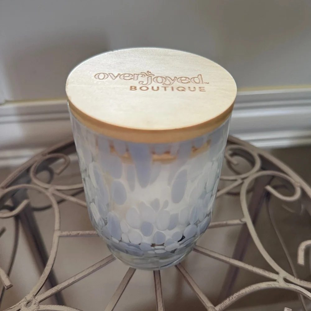 Glass Candle — Sea Salt & Bergamot - 8 Oz, Overjoyed Boutique - Picture 11 of 12